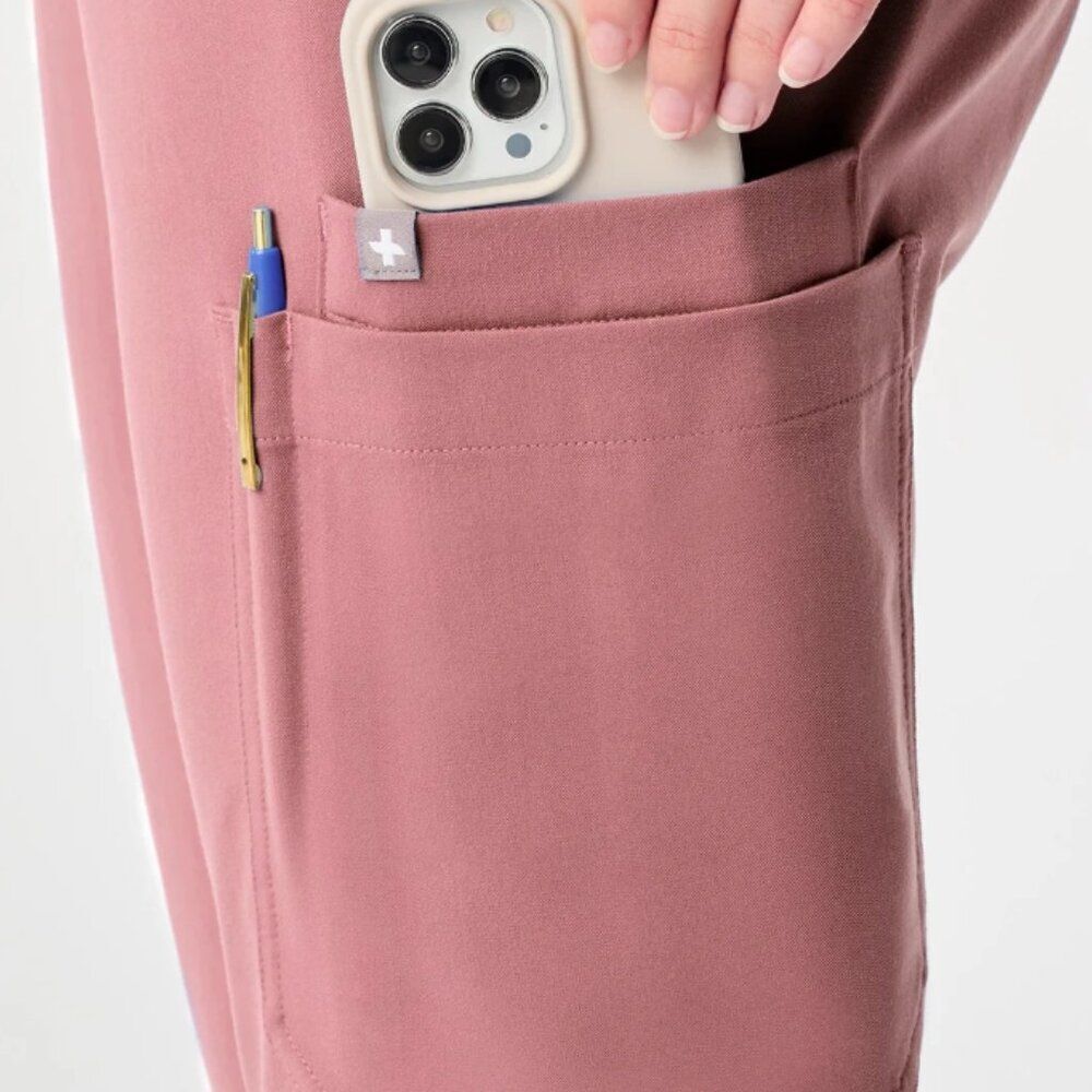 Like New! FIGS High Waisted Dowa Scrub Pants Mauve in Size XXS/T - Picture 4 of 16